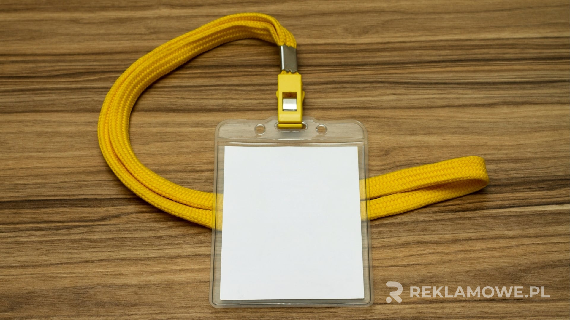 Smycze reklamowe jako narzędzie marketingowe